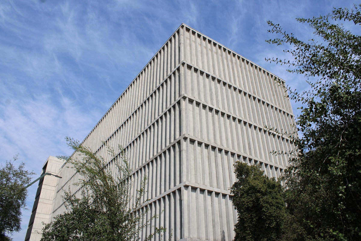 Edificio Aulas Pataguas 03